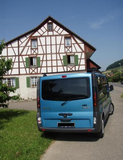 TR-back
