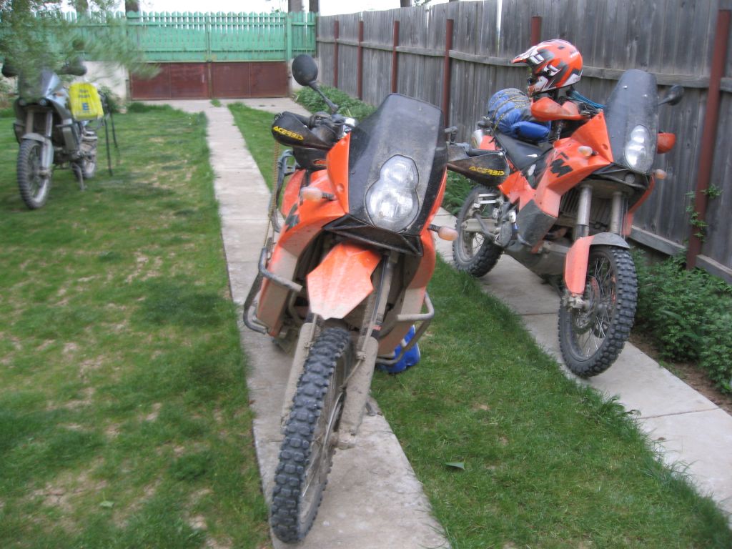 20070504-192714-ME.JPG
