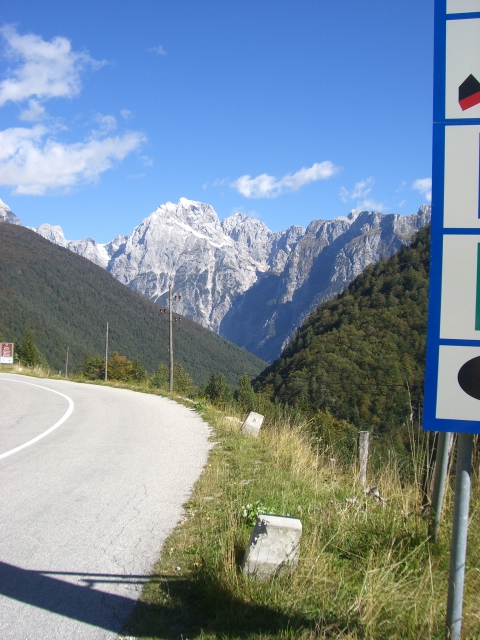Blick von der Slovenischen Grenze beim Predelpass.JPG