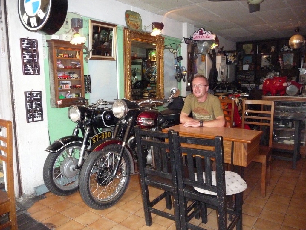 58Thailand Cafe.JPG