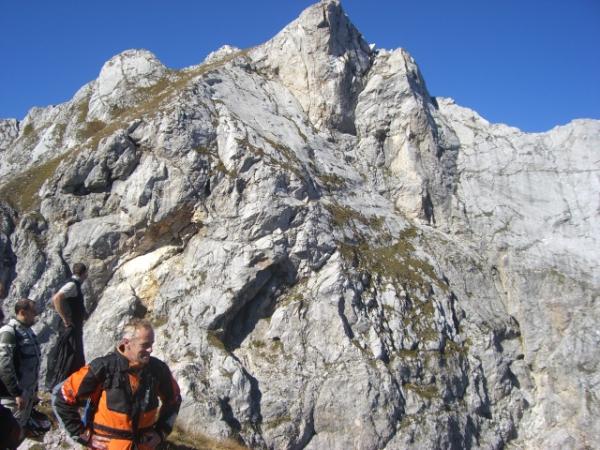 Unser Guide am Mangart.JPG