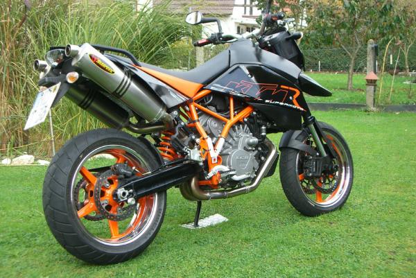 KTM 950SMROrginalfelge aufpoliert