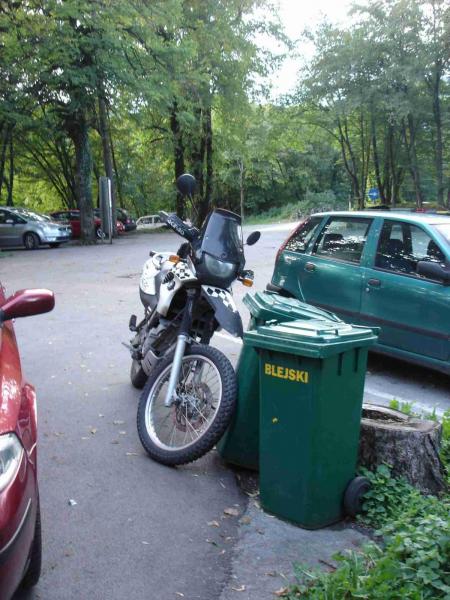 frauenparkplatz.jpg