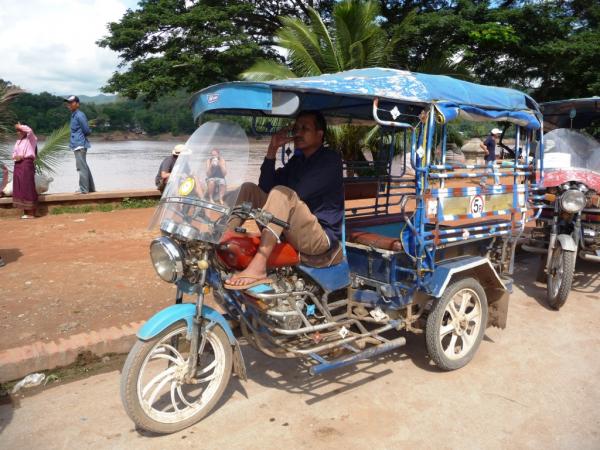 66Laos Tuk-Tuk.JPG